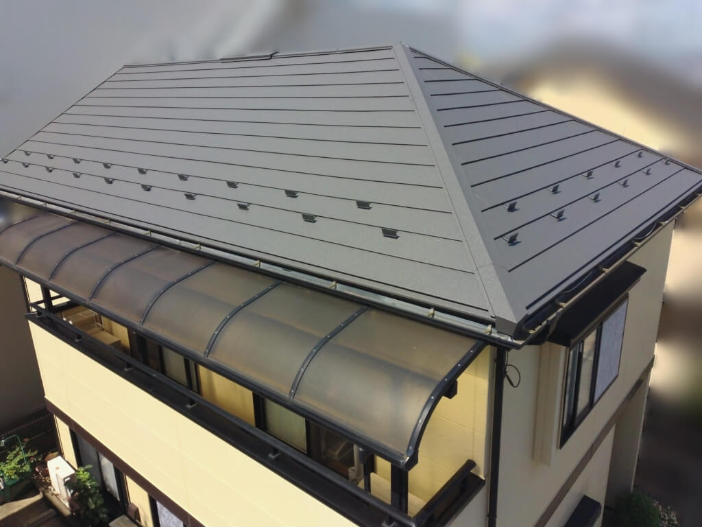 屋根カバー工法工事施工後