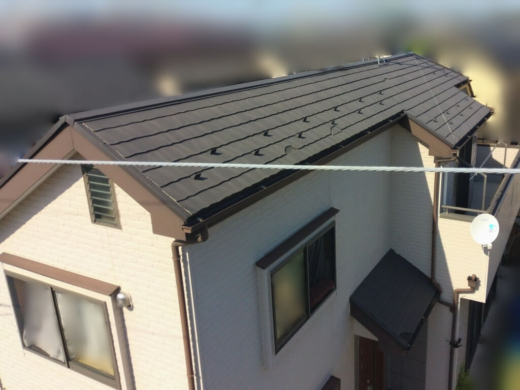 鴻巣市　F様　屋根カバー工法　施工事例
