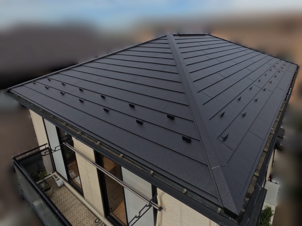 草加市　U様　屋根カバー工法工事施工写真