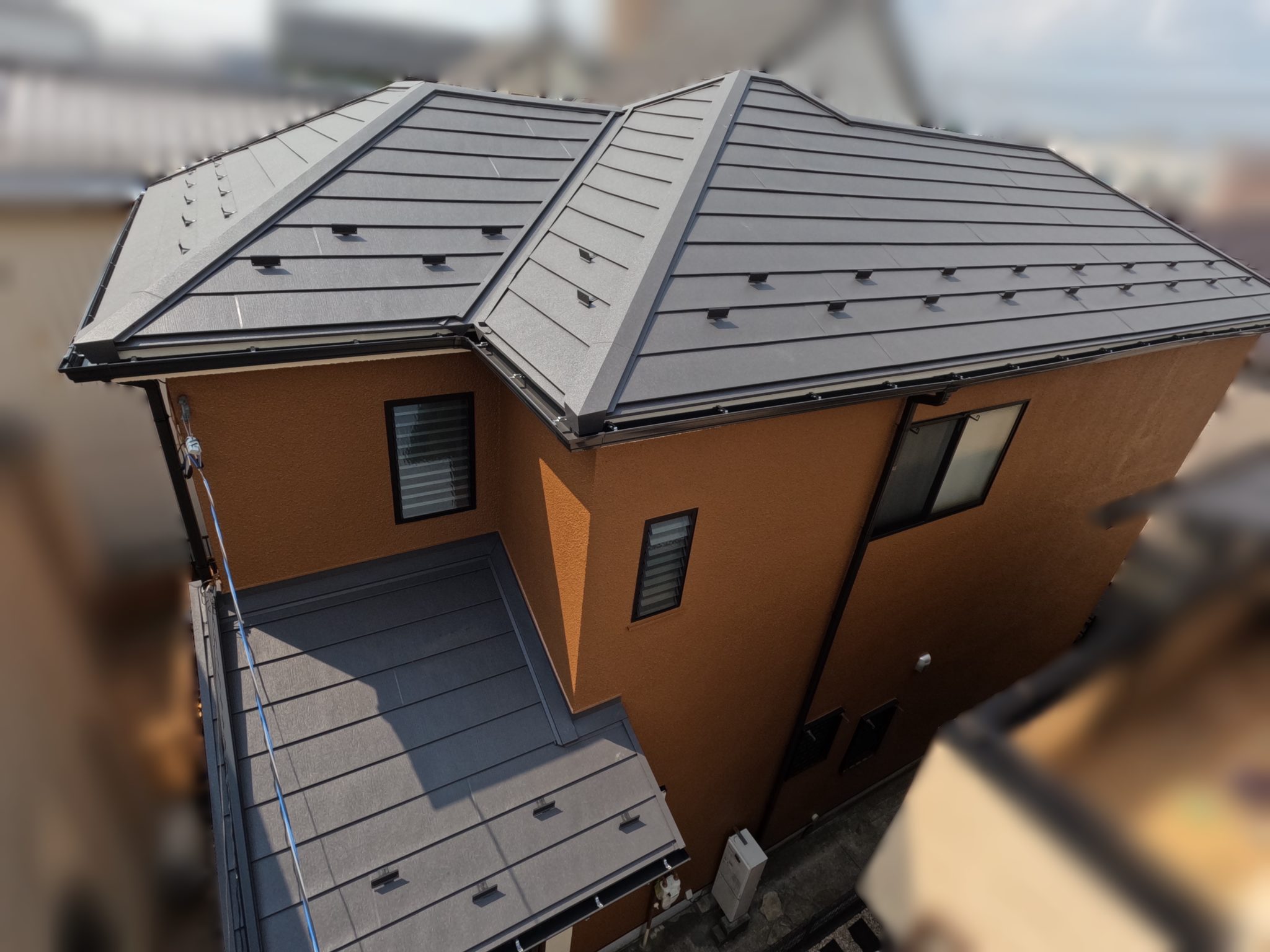 さいたま市　屋根カバー工法工事施工事例　施工後